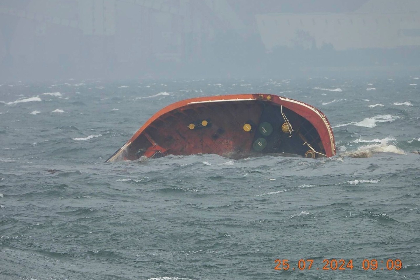 Der Öltanker «Terra Nova» war am Donnerstag in der Bucht von Manila. (Archivbild)