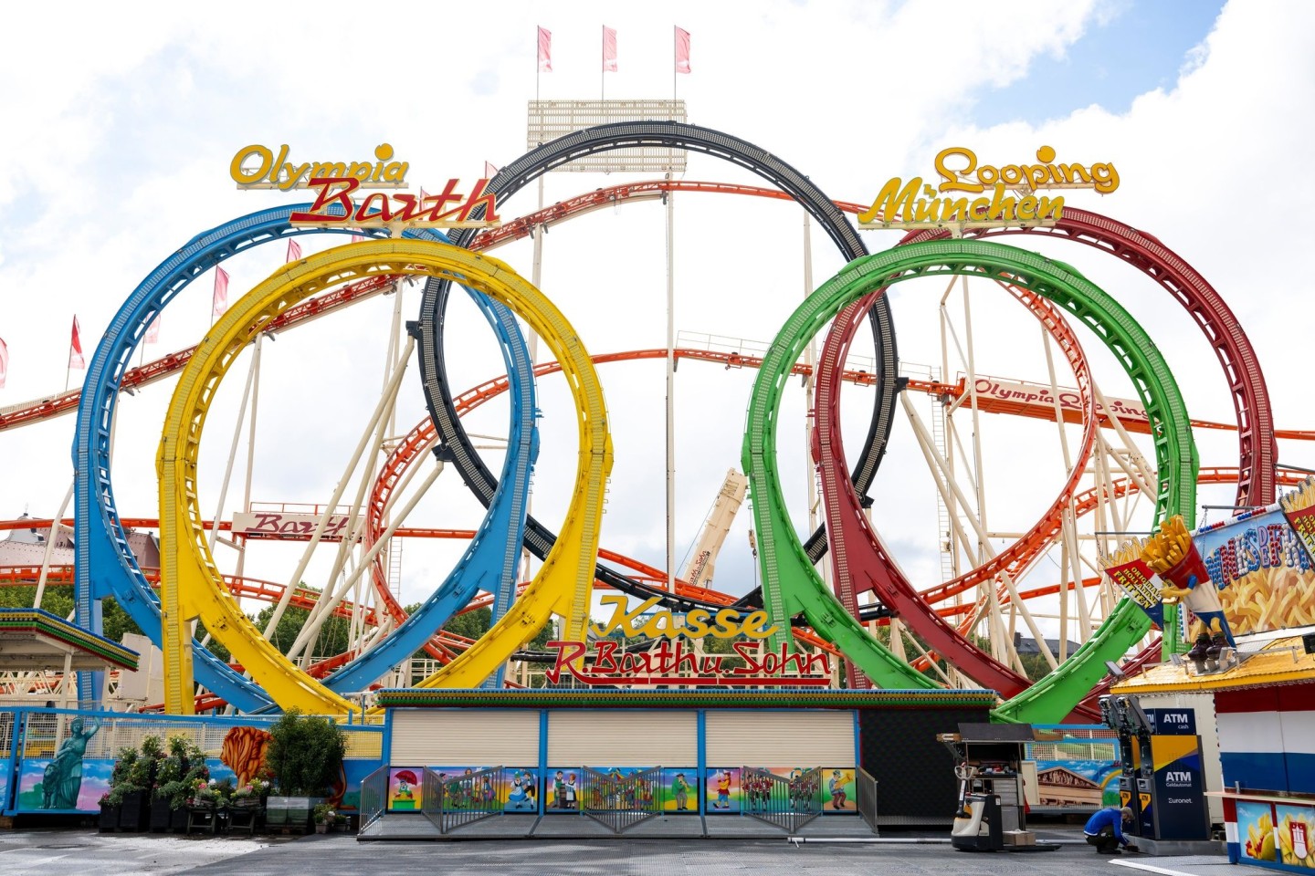 Beim Aufbau der legendären «Olympia Looping»-Achterbahn wurde ein Arbeiter tödlich verletzt.